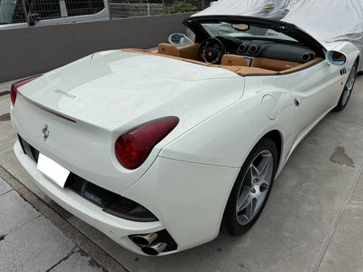 صورة 36 لـ 2009 Ferrari CALIFORNIA