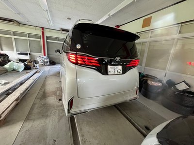 2024 Toyota ALPHARD — фото 5