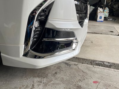 2024 Toyota ALPHARD — фото 18