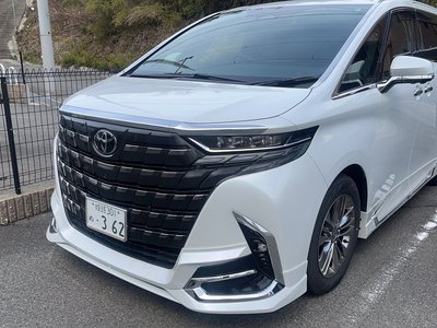 2024 Toyota ALPHARD — фото 1