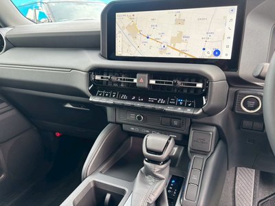 صورة 53 لـ 2025 Toyota LAND CRUISER 250
