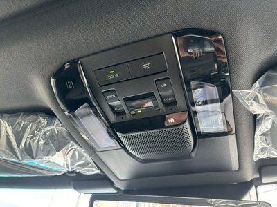 صورة 50 لـ 2025 Toyota LAND CRUISER 250