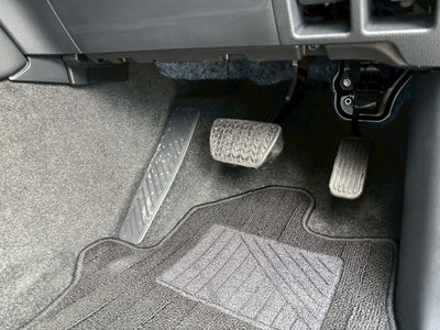 صورة 38 لـ 2025 Toyota LAND CRUISER 250