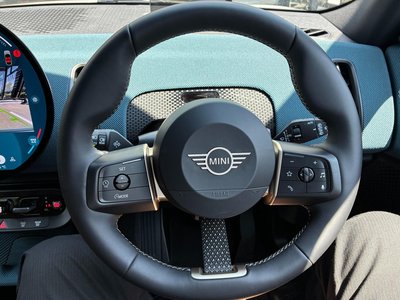 2025 MINI COOPER COUNTRYMAN 缩略图 22