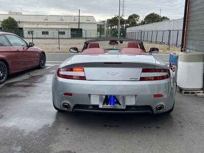 صورة 23 لـ 2008 Aston Martin V8 VANTAGE ROADSTER