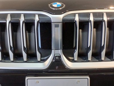 2025 BMW X1 — фото 14