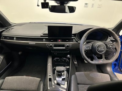 2021 AUDI RS4 AVANT photo 11