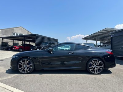 2021 BMW 8 SERIES photo 4