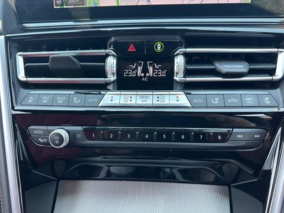 2021 BMW 8 SERIES thumbnail 40