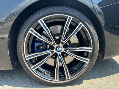2021 BMW 8 SERIES photo 16