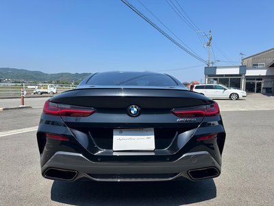 2021 BMW 8 SERIES photo 6