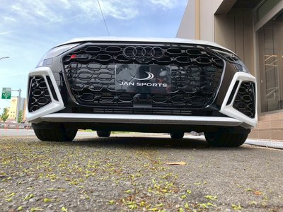 2022 AUDI RS3 SEDAN photo 6