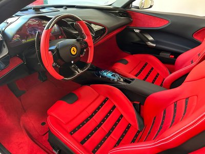 صورة 11 لـ 2024 Ferrari SF90 SPIDER