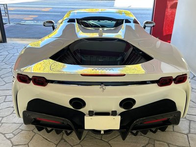 صورة 8 لـ 2024 Ferrari SF90 SPIDER