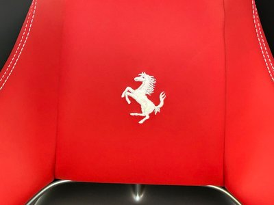 2024 Ferrari SF90 SPIDER thumbnail 32