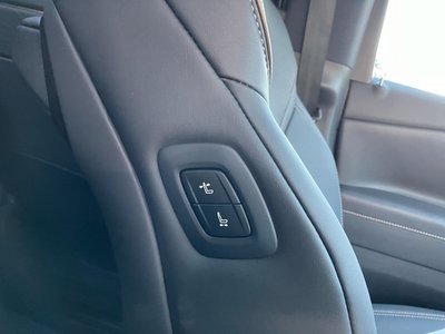 صورة 48 لـ 2023 Toyota ALPHARD