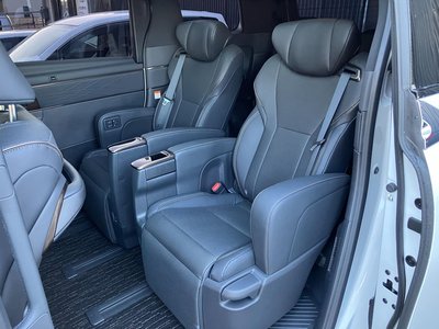 صورة 42 لـ 2023 Toyota ALPHARD
