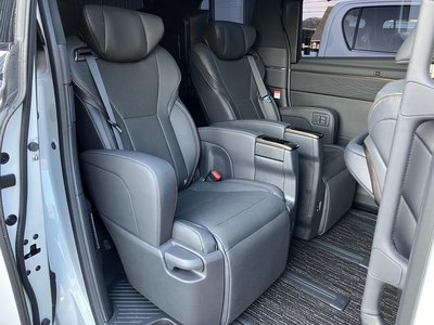 صورة 22 لـ 2023 Toyota ALPHARD