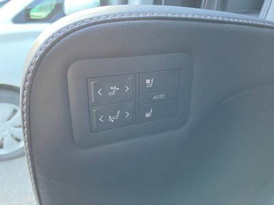 صورة 26 لـ 2023 Toyota ALPHARD