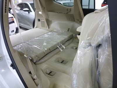 صورة 59 لـ 2025 Toyota LAND CRUISER 300