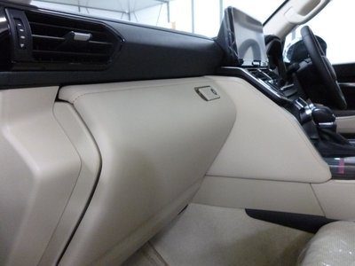 صورة 49 لـ 2025 Toyota LAND CRUISER 300