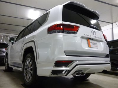 صورة 13 لـ 2025 Toyota LAND CRUISER 300