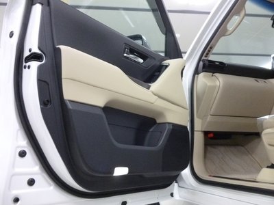صورة 51 لـ 2025 Toyota LAND CRUISER 300