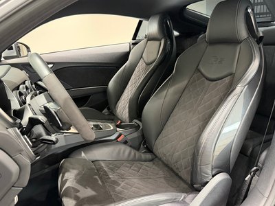 صورة 16 لـ 2017 AUDI TT RS COUPE