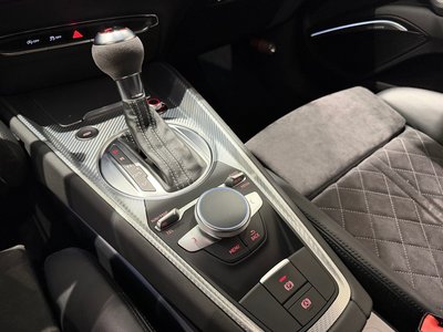 صورة 31 لـ 2017 AUDI TT RS COUPE