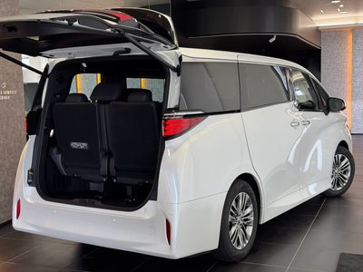 2025 Toyota ALPHARD — фото 36