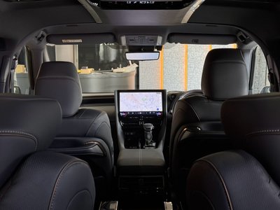 2025 Toyota ALPHARD — фото 40
