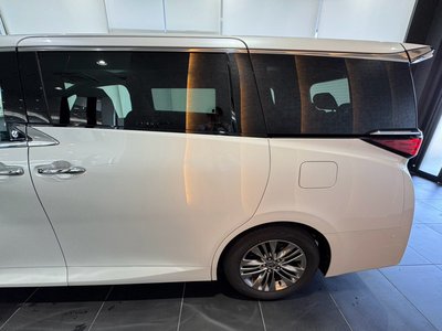 2025 Toyota ALPHARD — фото 27