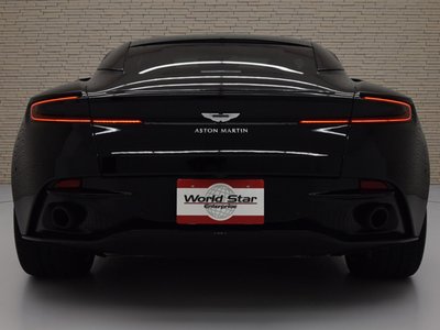 صورة مصغرة 8 لـ 2018 Aston Martin DB11