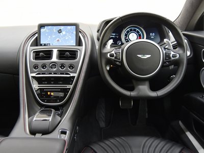 صورة مصغرة 13 لـ 2018 Aston Martin DB11