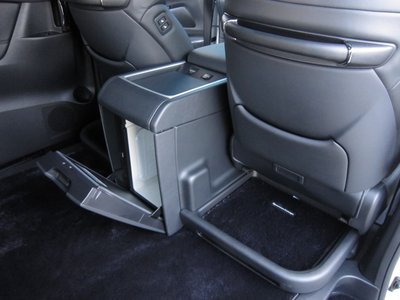 2023 Toyota ALPHARD — фото 48