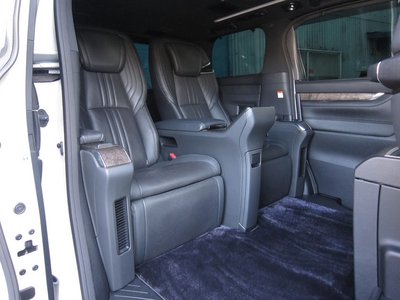 2023 Toyota ALPHARD — фото 60