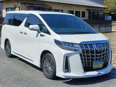 2023 Toyota ALPHARD — фото 3