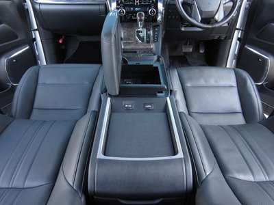 2023 Toyota ALPHARD — фото 37