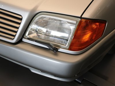 1991 Mercedes-BENZ SL thumbnail 56
