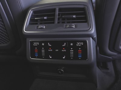 2026 AUDI A6 AVANT photo 14