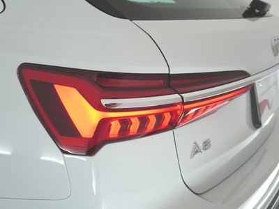 2026 AUDI A6 AVANT photo 9