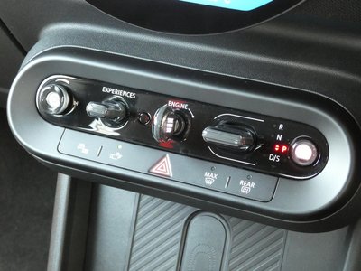 2025 MINI COOPER thumbnail 19