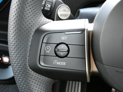 2025 MINI COOPER thumbnail 7