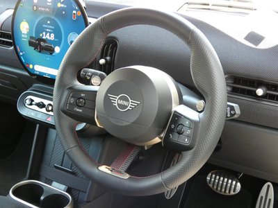 2025 MINI COOPER thumbnail 6