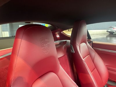 2020 Porsche 718 thumbnail 34