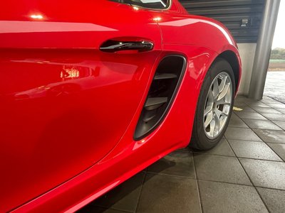 2020 Porsche 718 photo 10