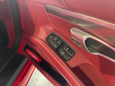 2020 Porsche 718 thumbnail 33