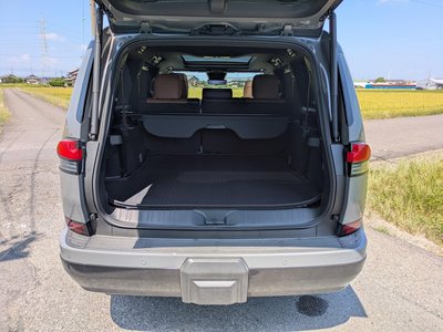 صورة 35 لـ 2025 Lexus GX