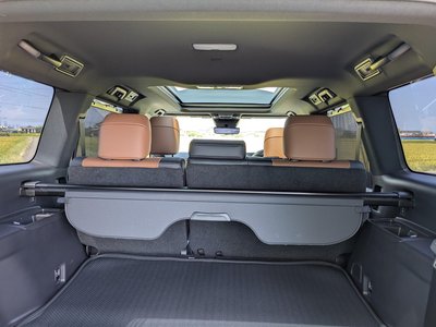صورة 29 لـ 2025 Lexus GX