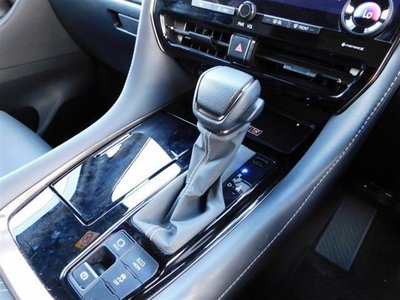 2024 Toyota ALPHARD 照片 31